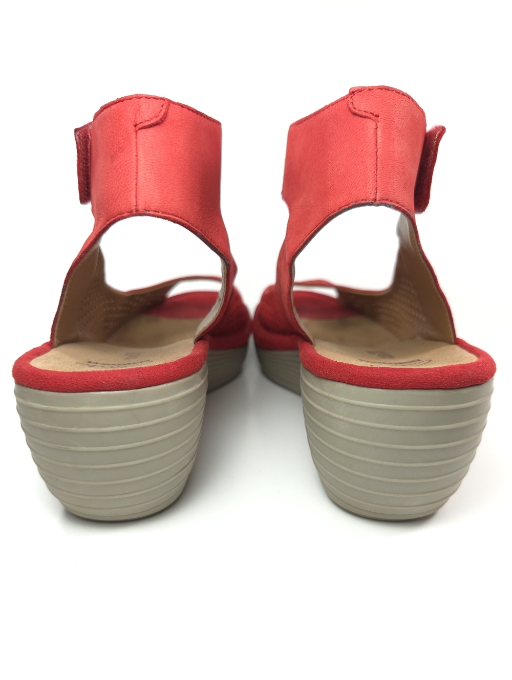 Clarks Reedly Salene Red Perforated Leather Peep‑Toe Wedge Sandals W 8.5 - Picture 6 of 16